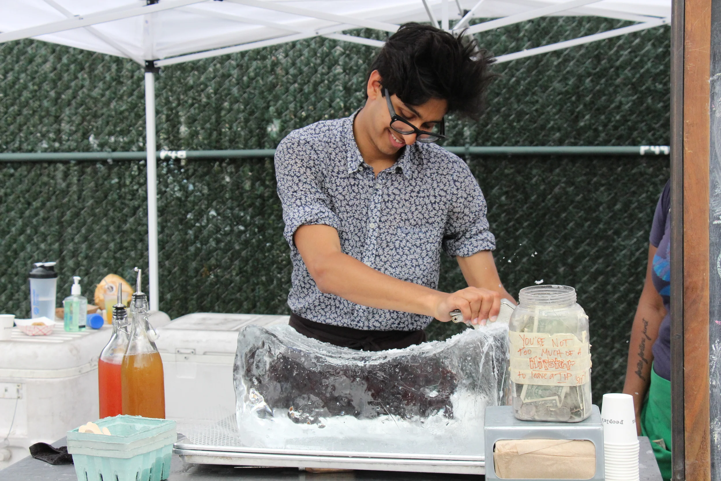 People's Pops also make their shaved ice right in front of you.