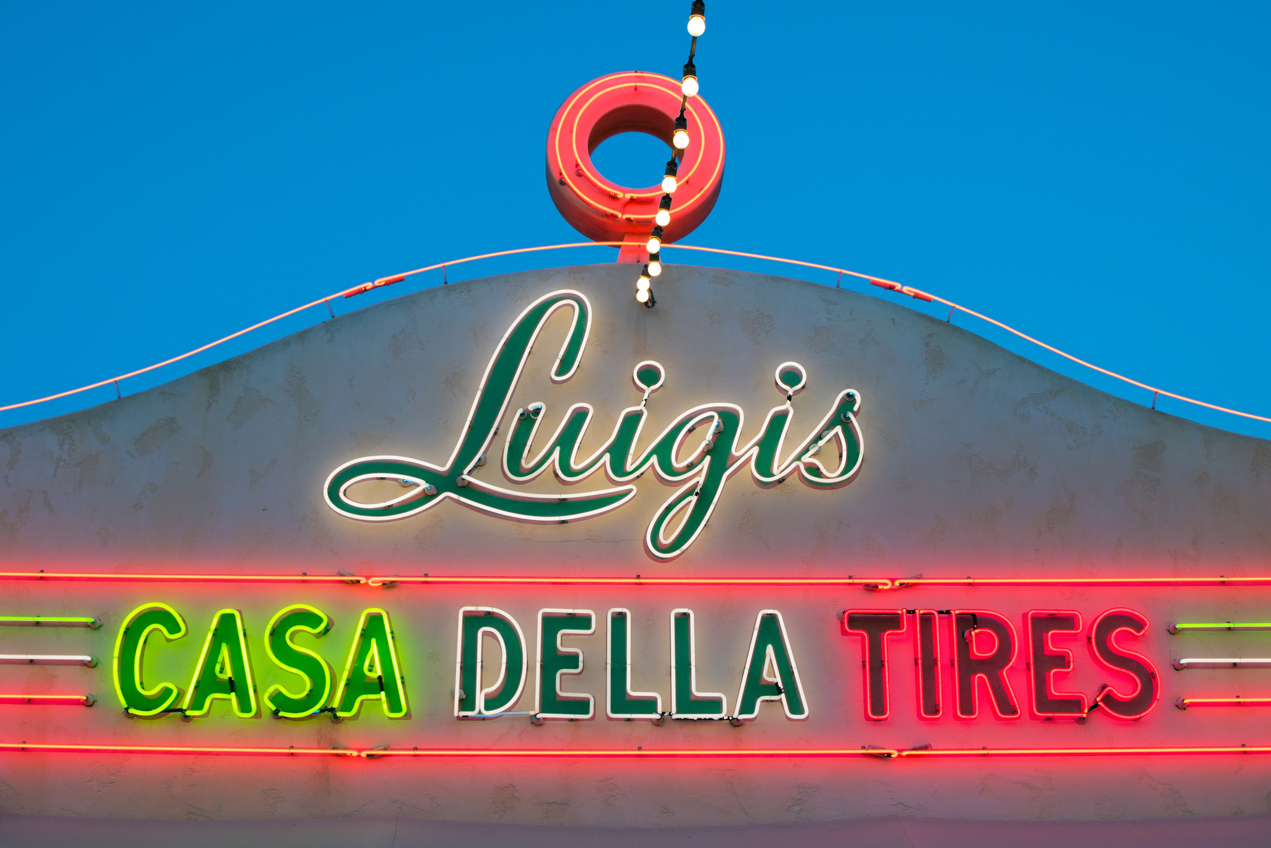 luigis.jpg
