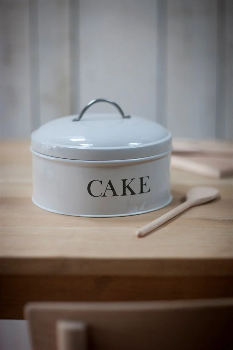 Round Cake Tin in Chalk