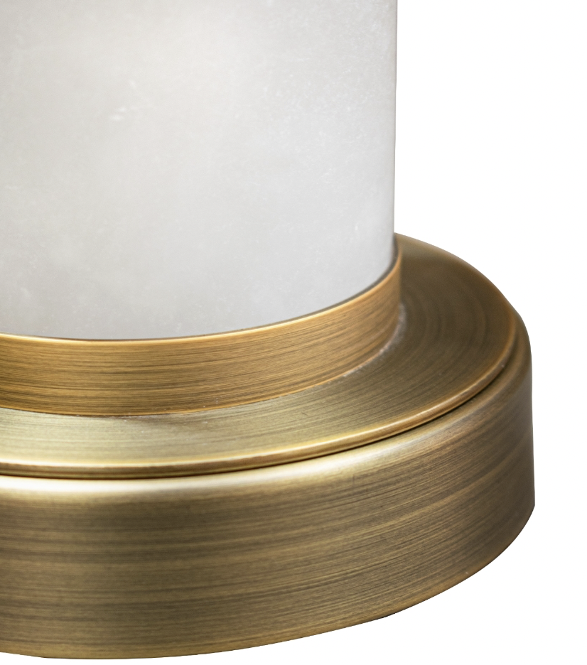 Stroheim-Table-Lamp-03.png
