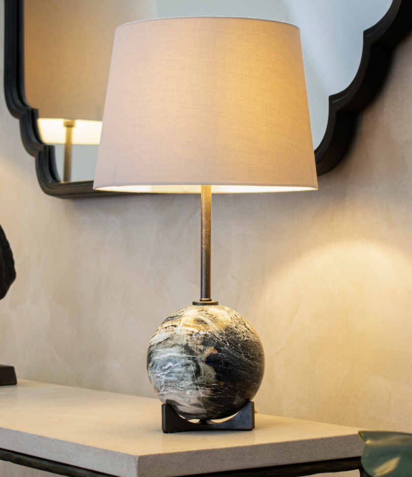 Halvard-Table-Lamp.png