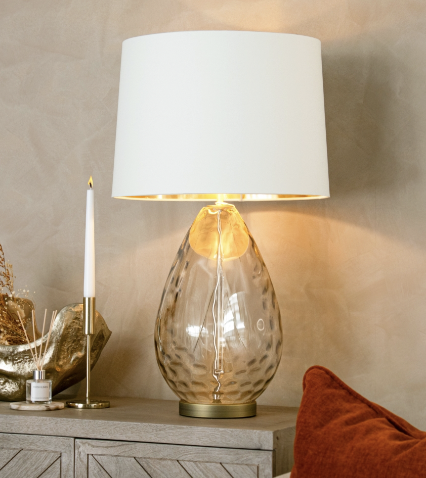 Riom-Table-Lamp .png