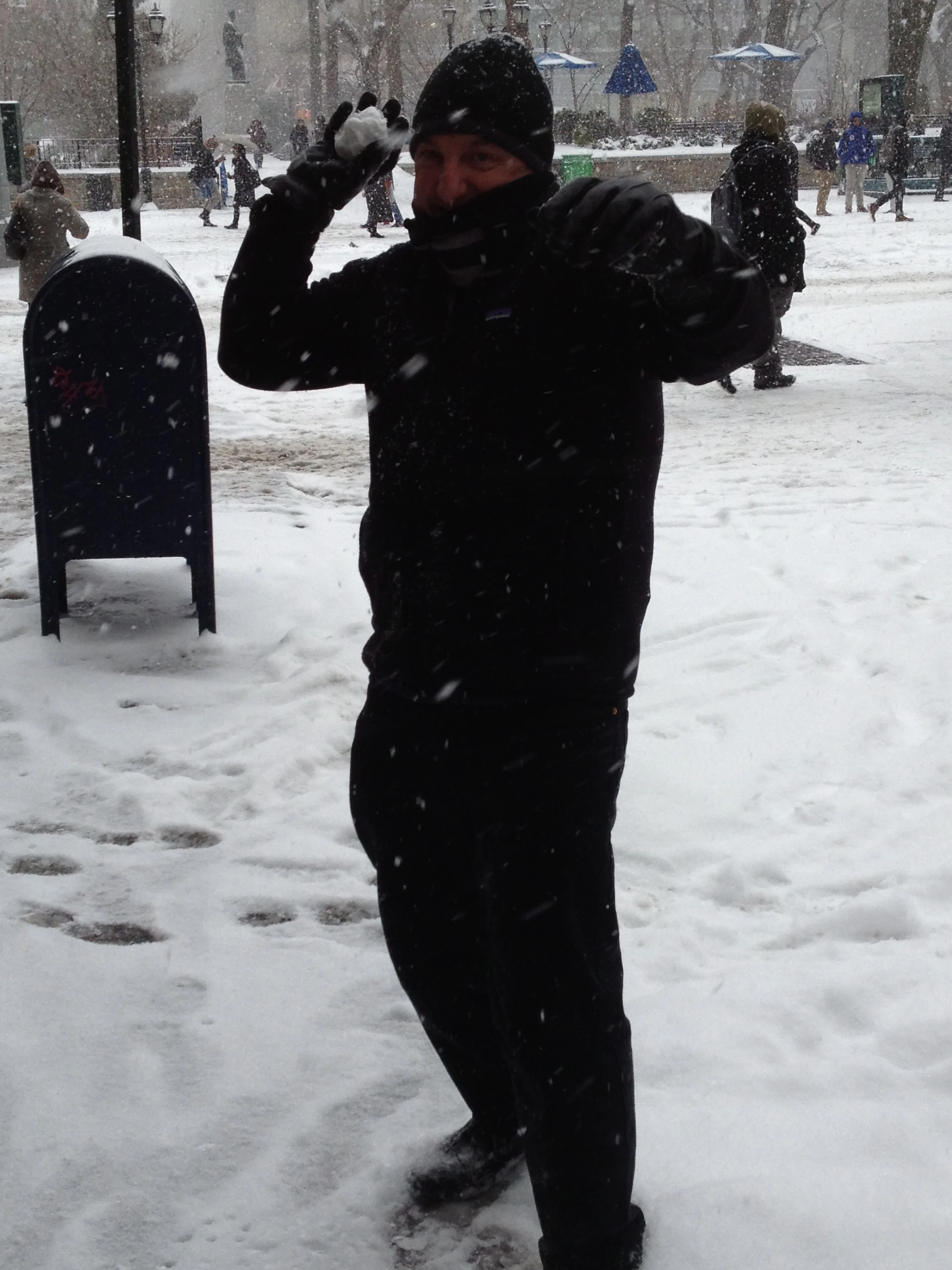 Brian Loring starting snowball fight at Union Square, NYC