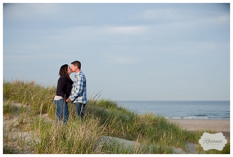 Rosanio Photography | Hampton Beach Engagement Session | New Hampshire Wedding and Engagement Photographer_0007.jpg