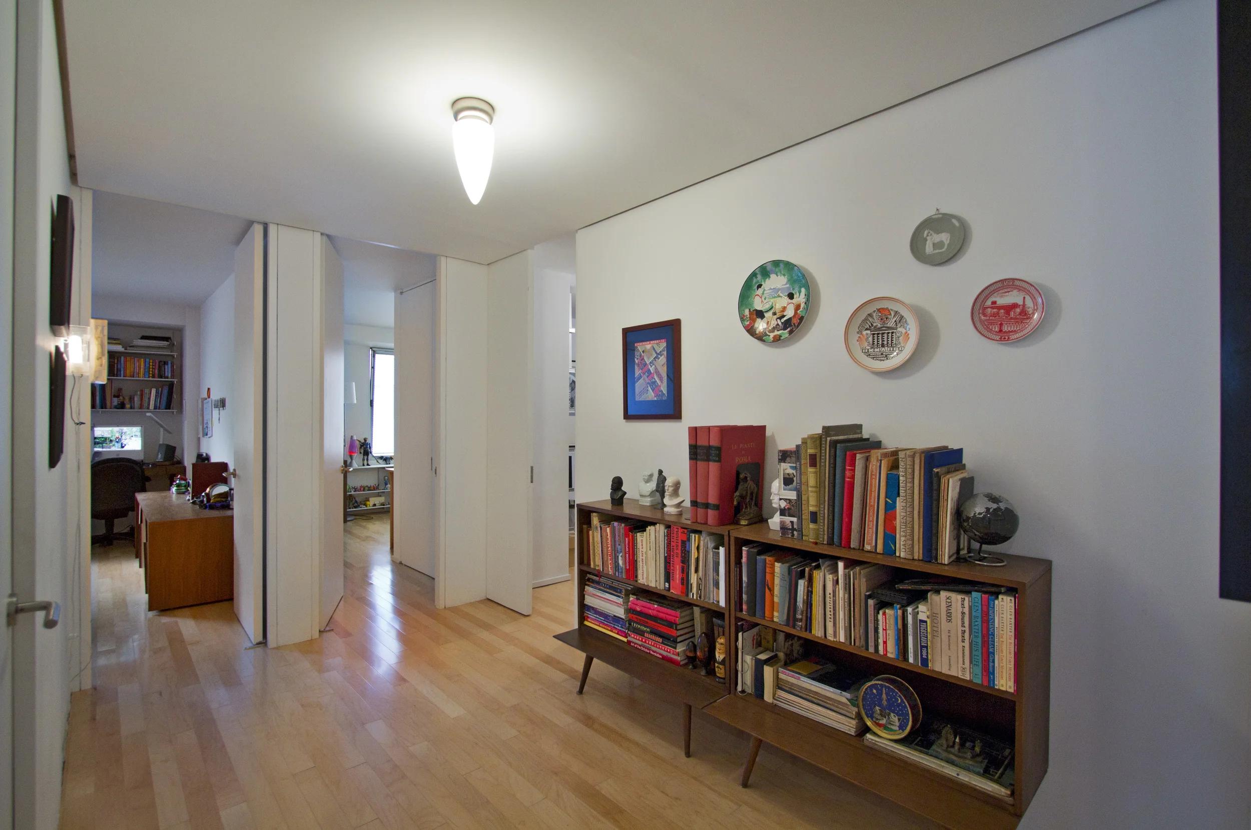 Connecting Foyer