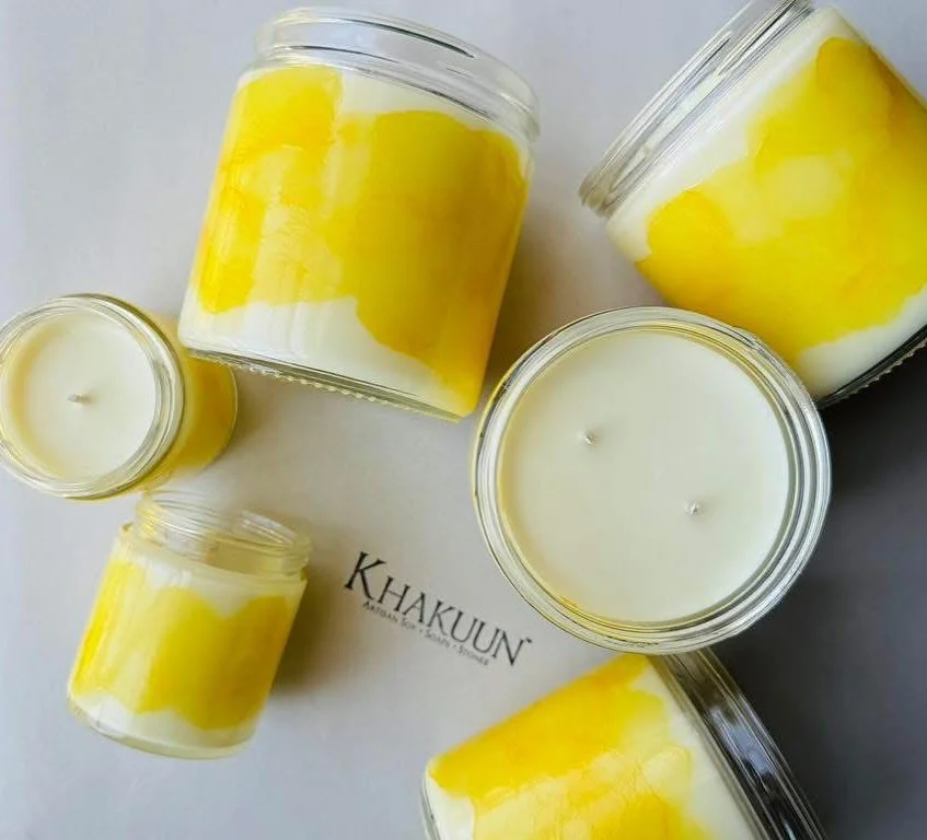 JULY Subscription Boxes&hellip;Honeysuckle have arrived on doorsteps.🎋 

The sweet floral fragrance of Honeysuckle&hellip;.reminds me of hot southern summers, and being chased by bumble bees!🐝

We decided to do a lil blow painting with acrylics, an
