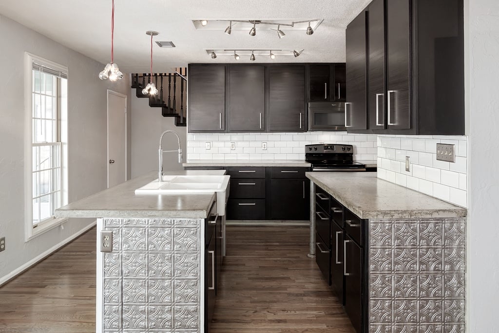 970 Charles Allen Dr D_Kitchen 1.jpg
