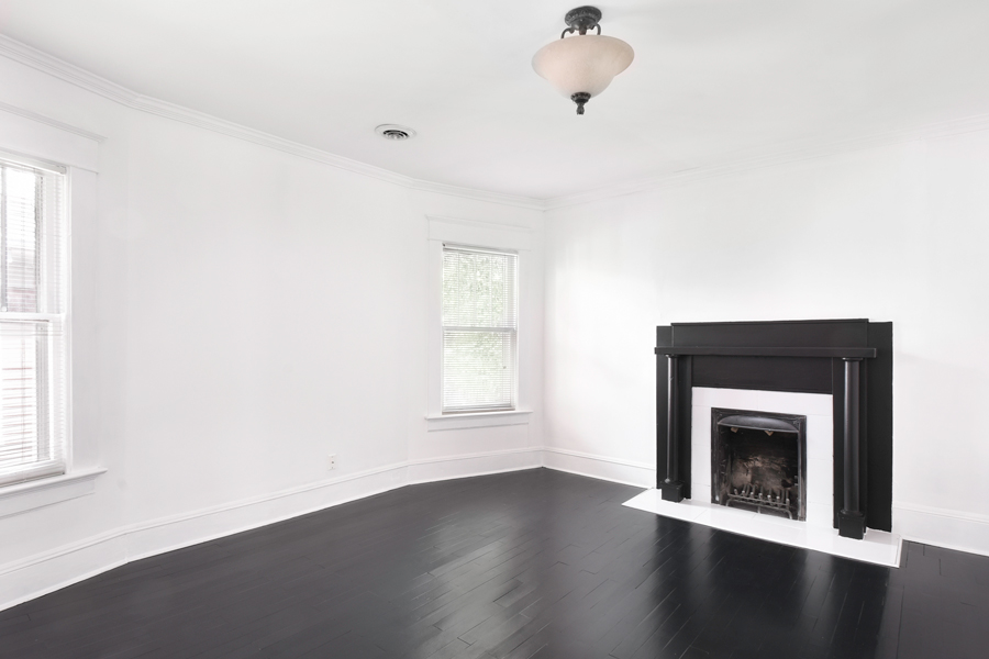 Bedroom1Fireplace.jpg