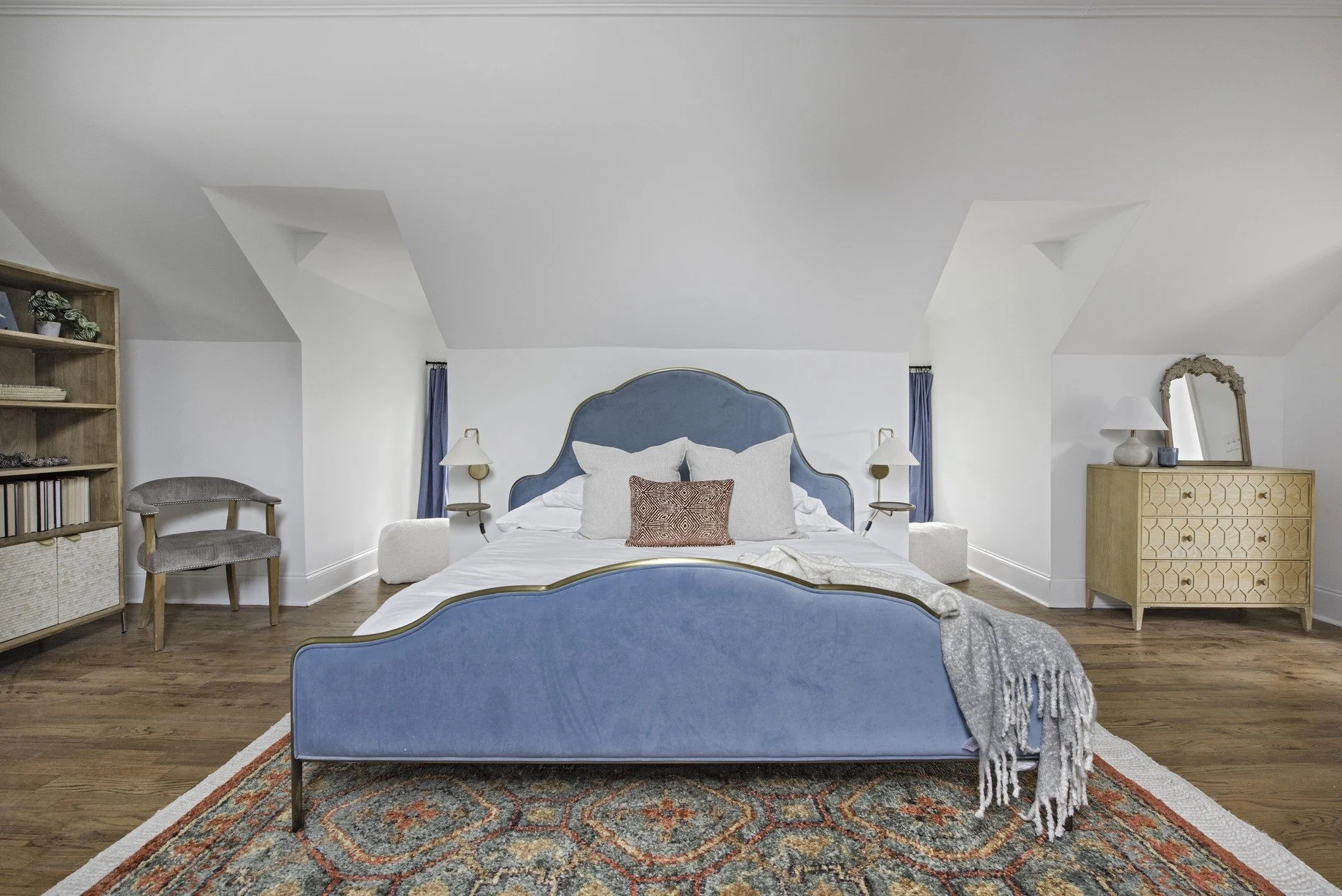 21_Bedroom.jpg.jpeg