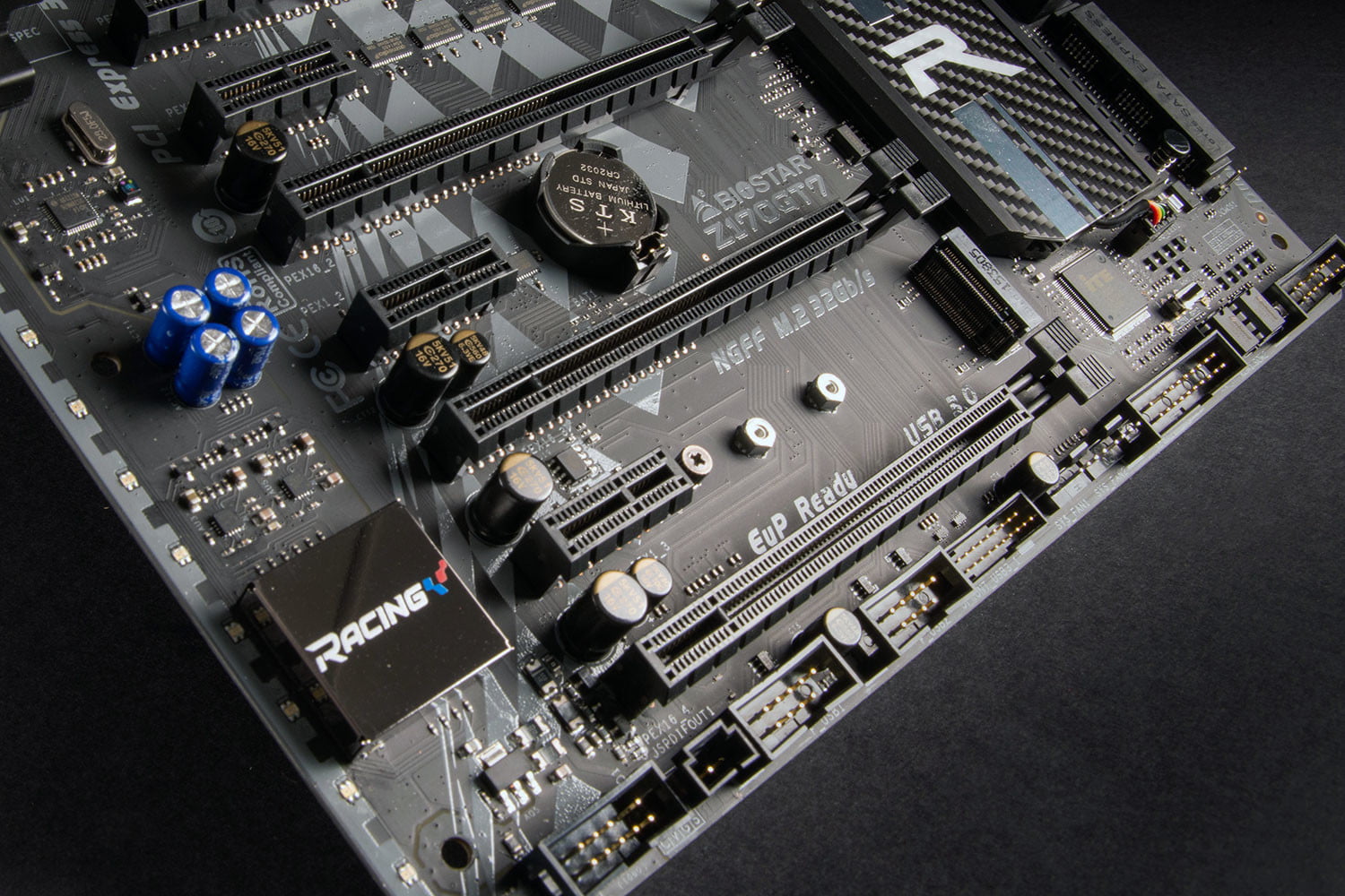 biostar-z170gt7-motherboard-studiojackpanel2.jpg
