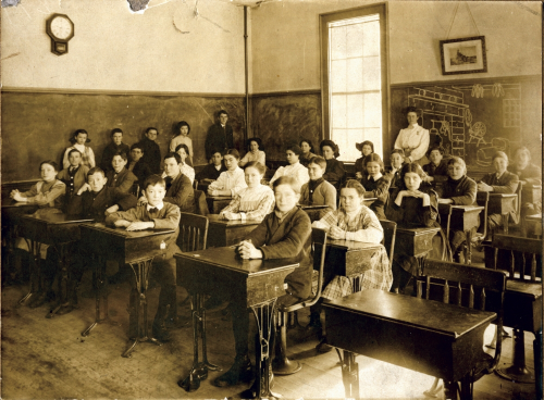 Education has improved a lot since this photo was taken - Check out our 5 awesome tips!