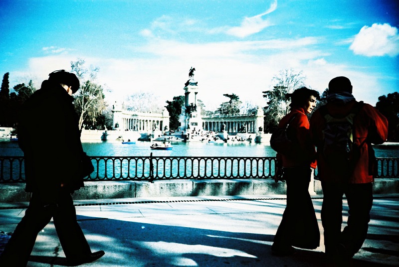 Lomographic photo of Retiro Park. Courtesy flickr user Ser… Ser…