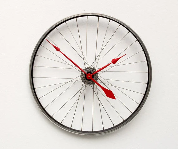 gift-guide-cyclist-bicycle-wheel-shop