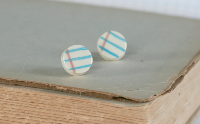 gift-ideas-for-writers-earrings