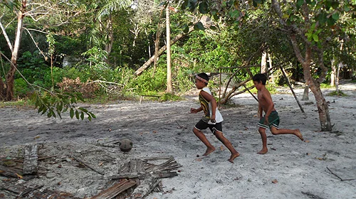 kambeba-tribe-brazil-soccer-futbol