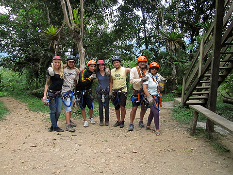 mindo-ecuador-zipline-group
