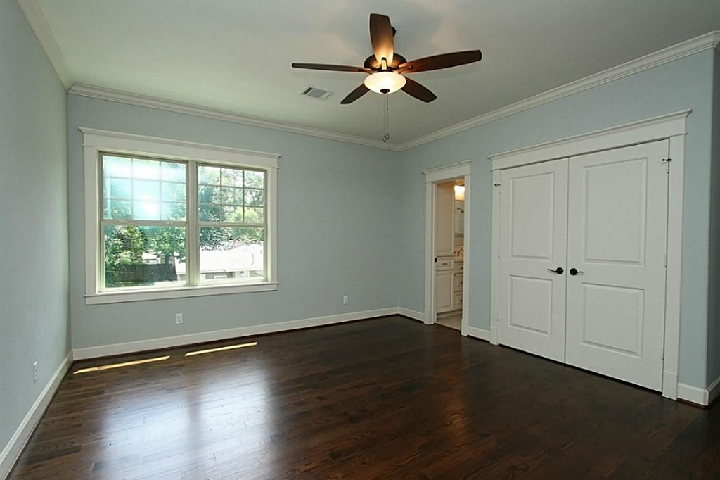 1918 Chippendale- upstairs bedroom 2.jpg