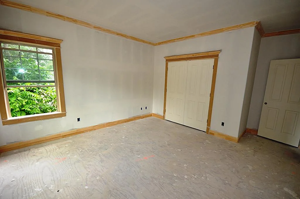 Upstairs bedroom.jpg