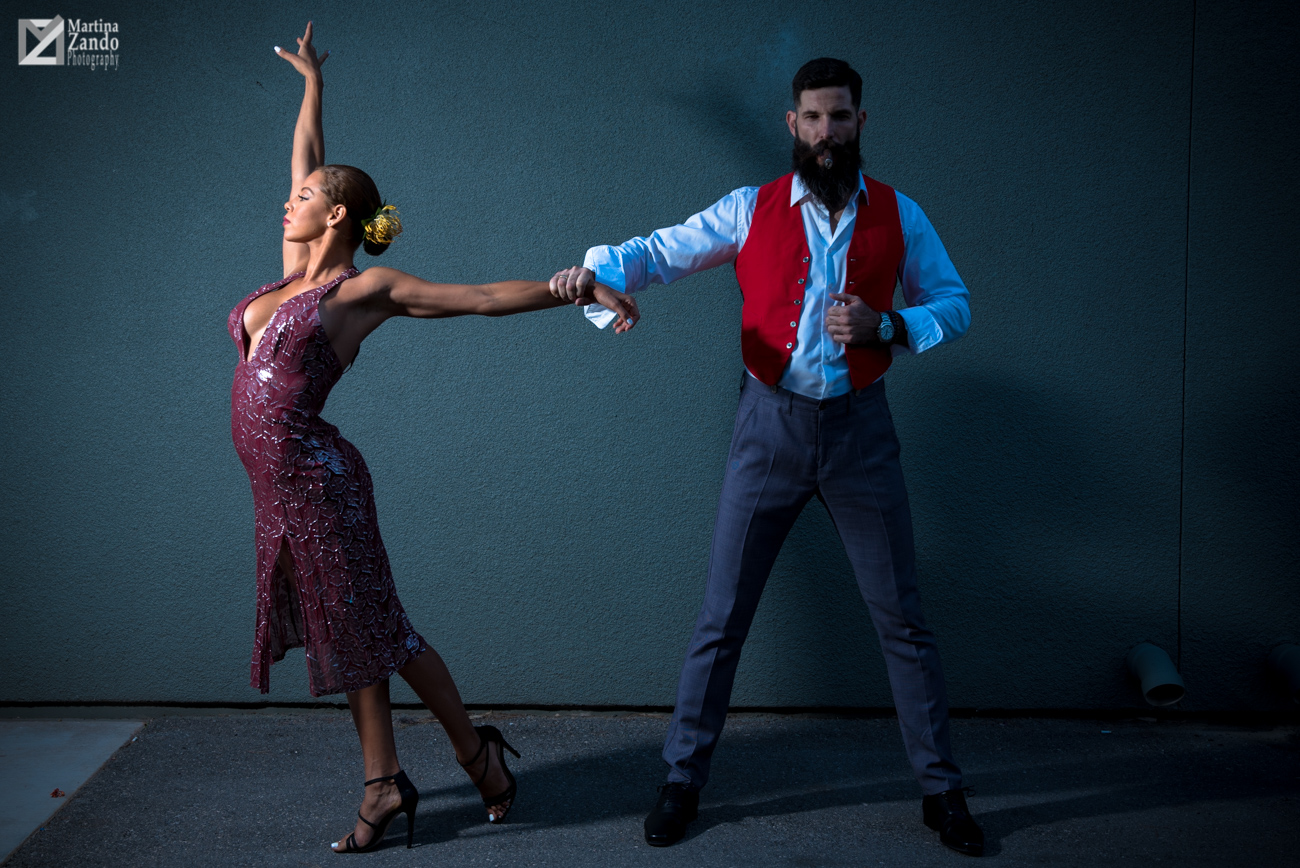 lifestyle photographer captures tango dancers