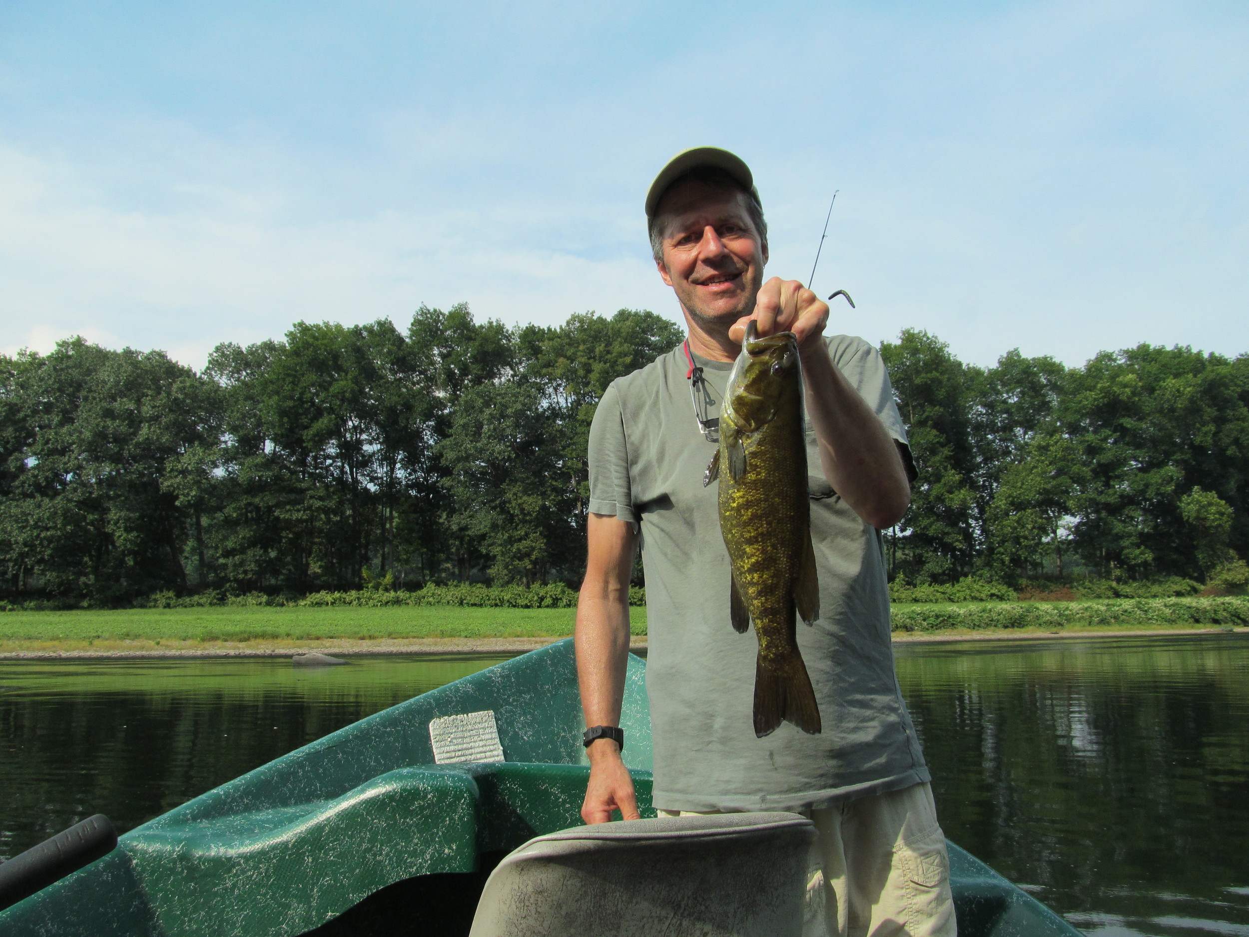 9/2/15 Mark S. Displays a chunky Smallmouth