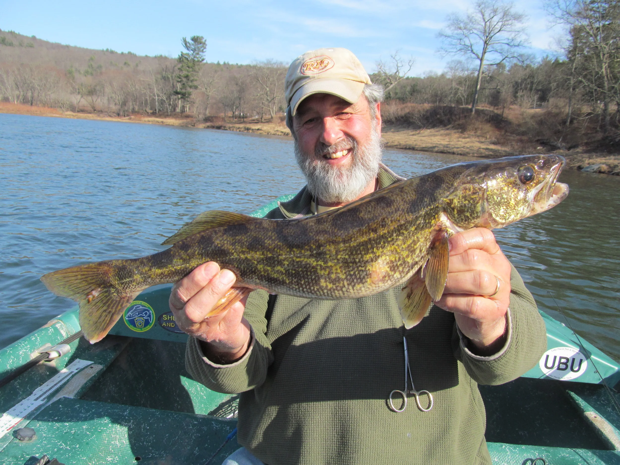 3/8/16 Guide Mike P. Hauls a slammer 23" Walleye out of Pine Tree Eddy