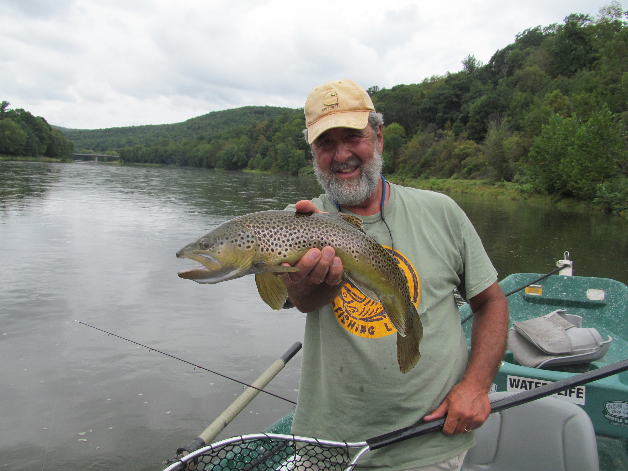 09/19/16 Guide Mike P. with a 22" Brown in Lordville.