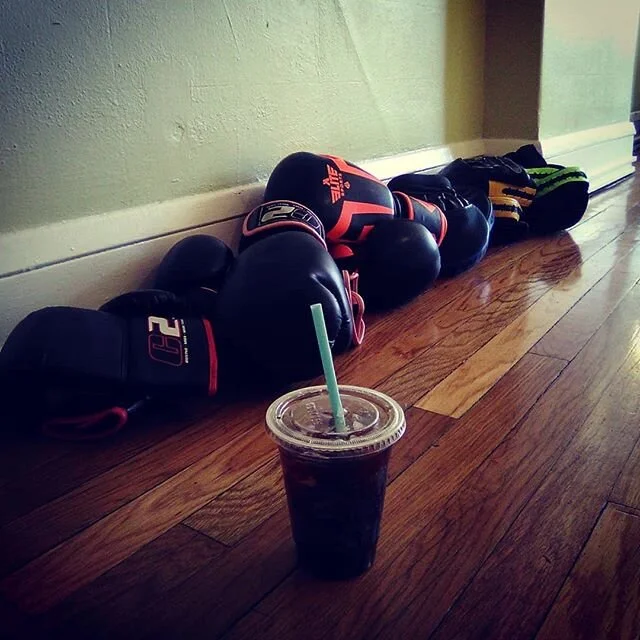 Saturday training gear. Complete with coffee. See you guys at 5pm - every Saturday evening. :) #SMATclass #nokomisyoga #nokomislife #everydayninjas #minneapolisfitness #minneapolisworkouts #trainanywhere #coffeeandtraining #coffeetime #boxinginspirat