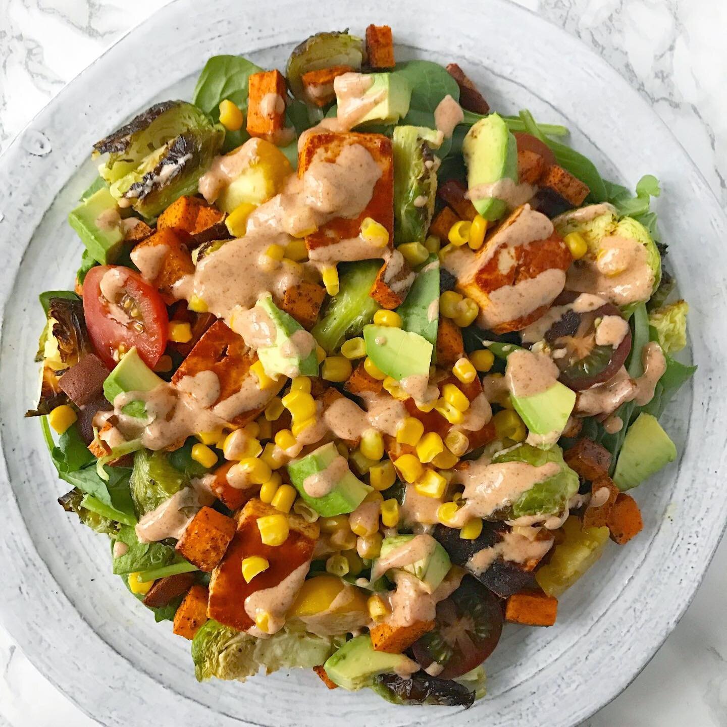 Are you still all about those summer flavors or are you team fall? I&rsquo;m kind of flip flopping by the day and somewhere in the middle. Luckily this baked bbq tofu salad has a little bit a both! It&rsquo;s the perfect way to hold onto summer while