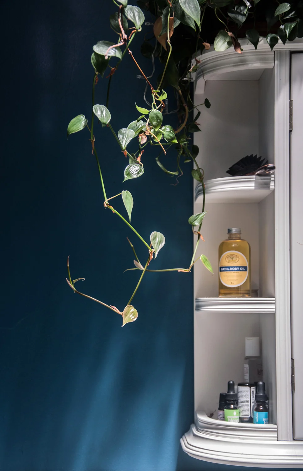 FRANCIS + ALEX BATHROOM DETAIL