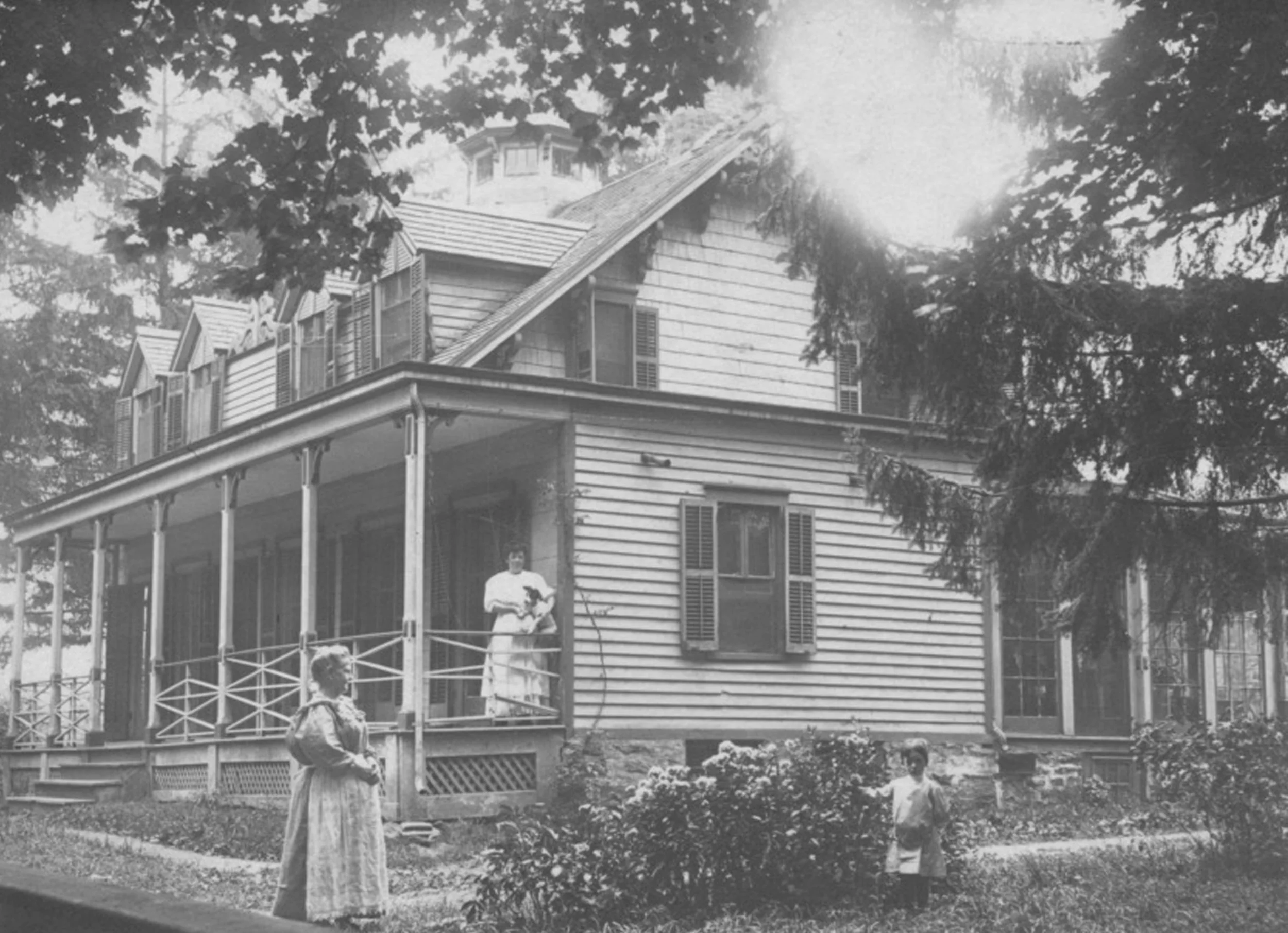 3---328-Fodor-House--LWG-1509476361.jpg
