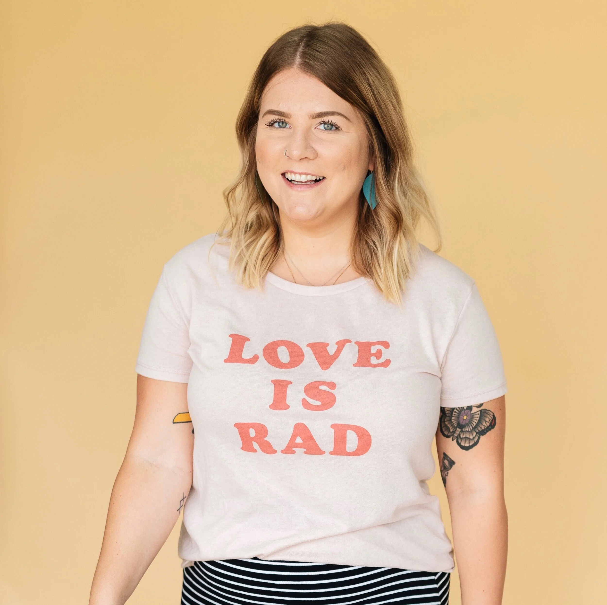 Hi ! I’m Kat! I can’t wait to meet with you and discuss your dream wedding desserts!