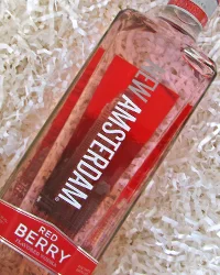 NEWAMSTERDAMBERRY750.jpg