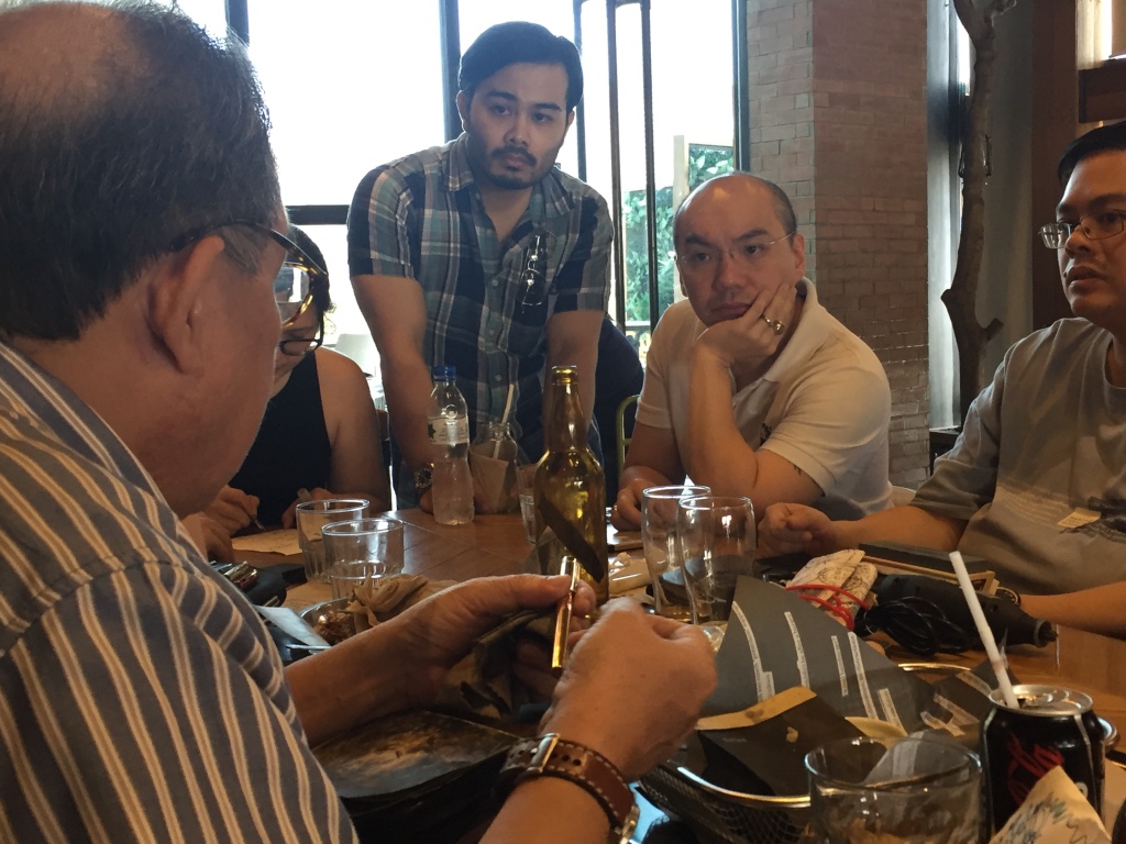 Butch holds court at a nibwork-focussed meet (their meets have themes!)