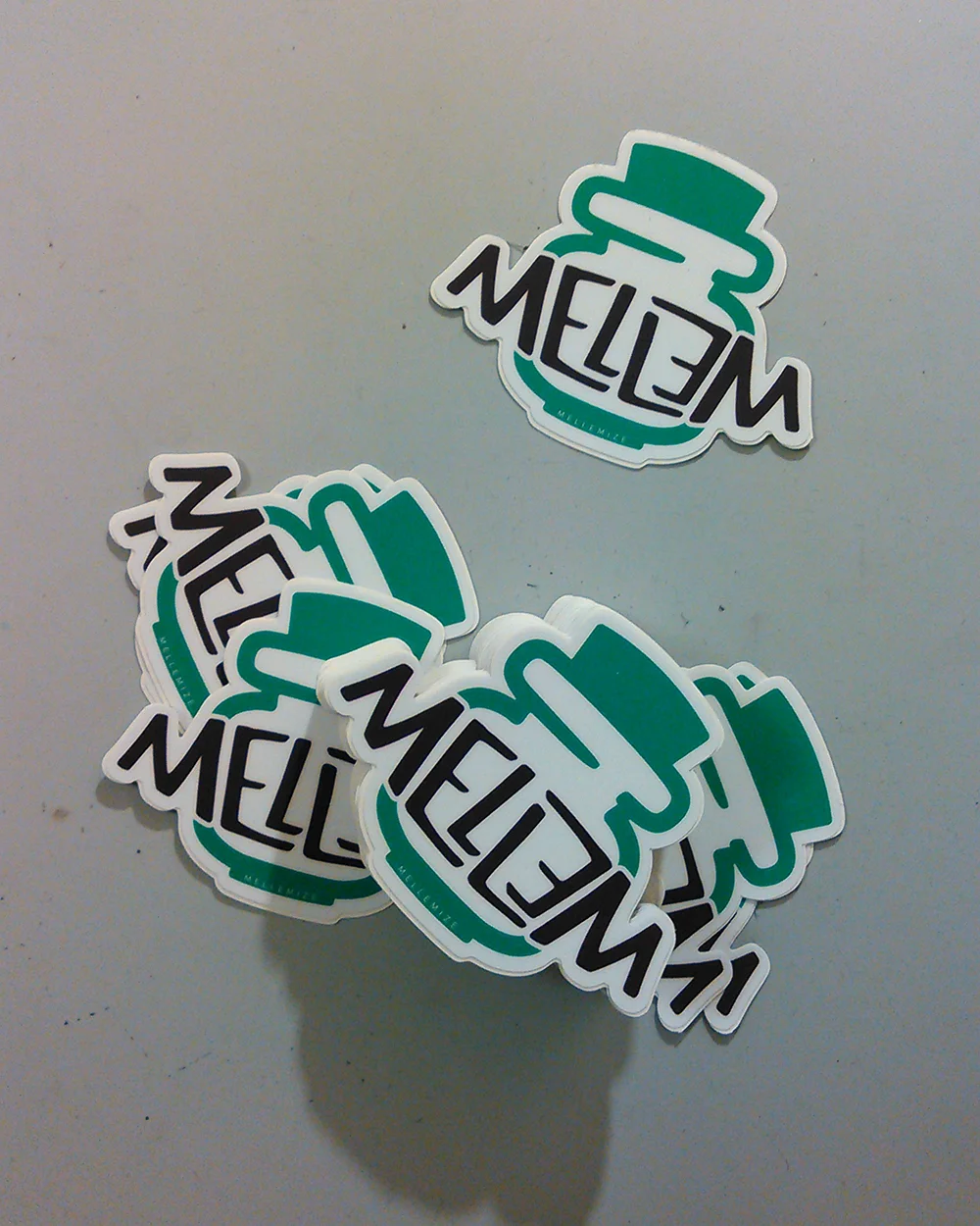 Mellem Logo Slapper