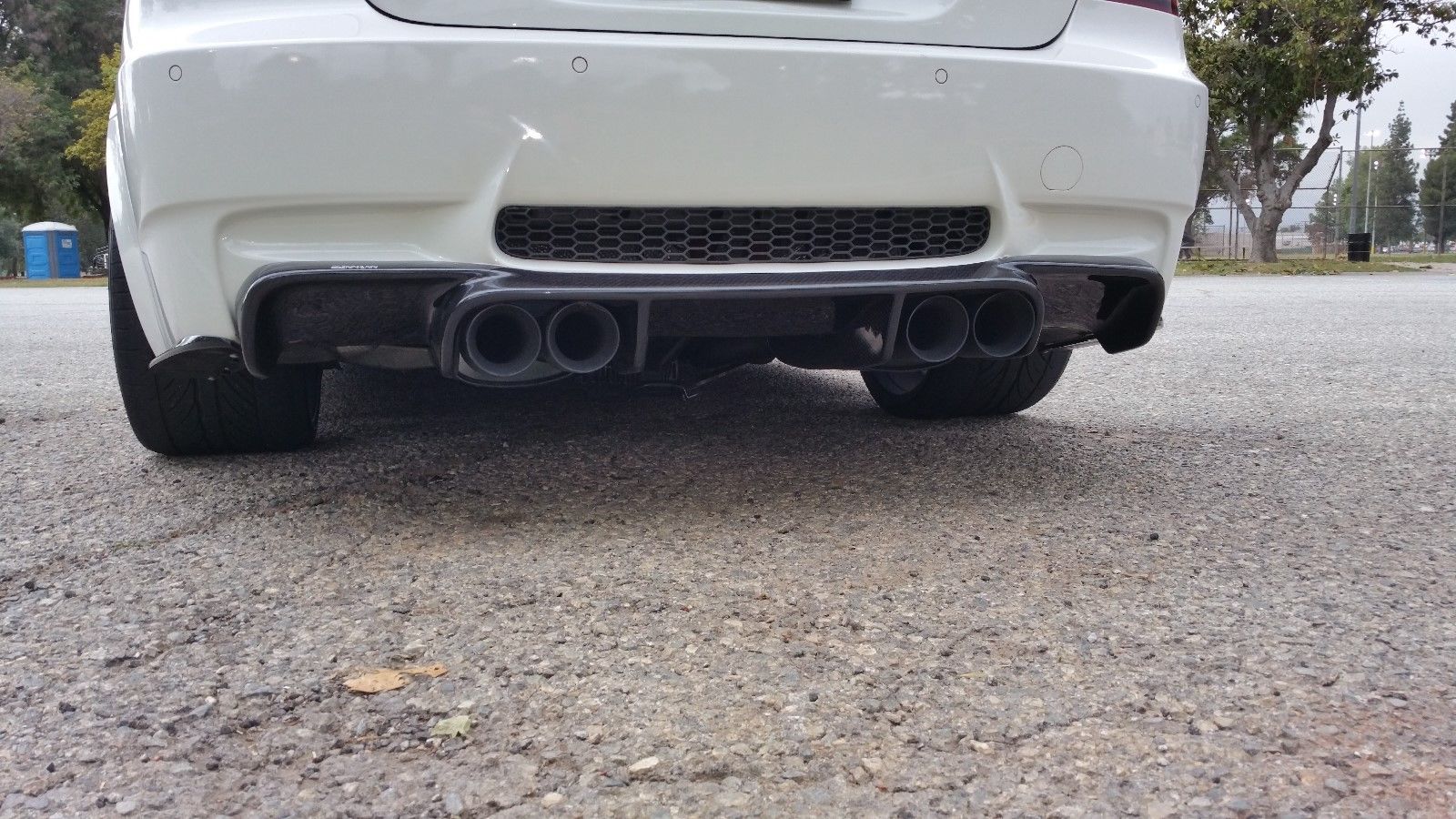 E92RearDiffuser.jpg