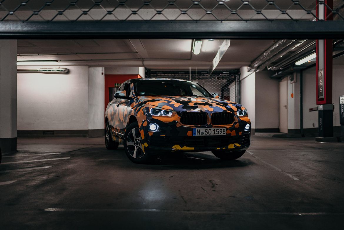 119-2018-bmw-x2-camo-teaser.jpg