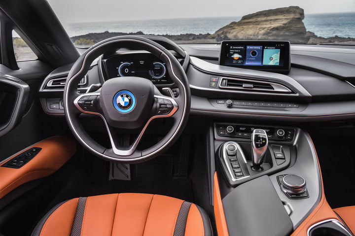 2019-bmw-i8-roadster-13-720x720.jpg