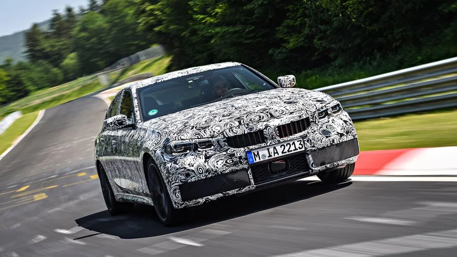 015-2019-bmw-3-series-prototype-drive.jpg