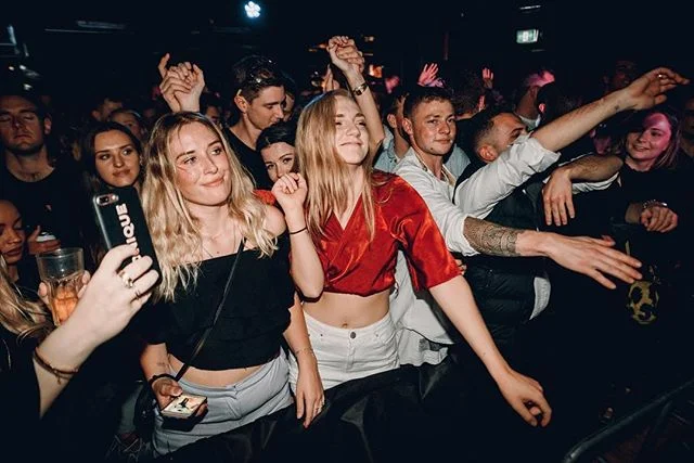 Thank you @setmomusic for bringing all that Stamina to the Woods. 📸: @radlab_ (full album on our Facebook page now)