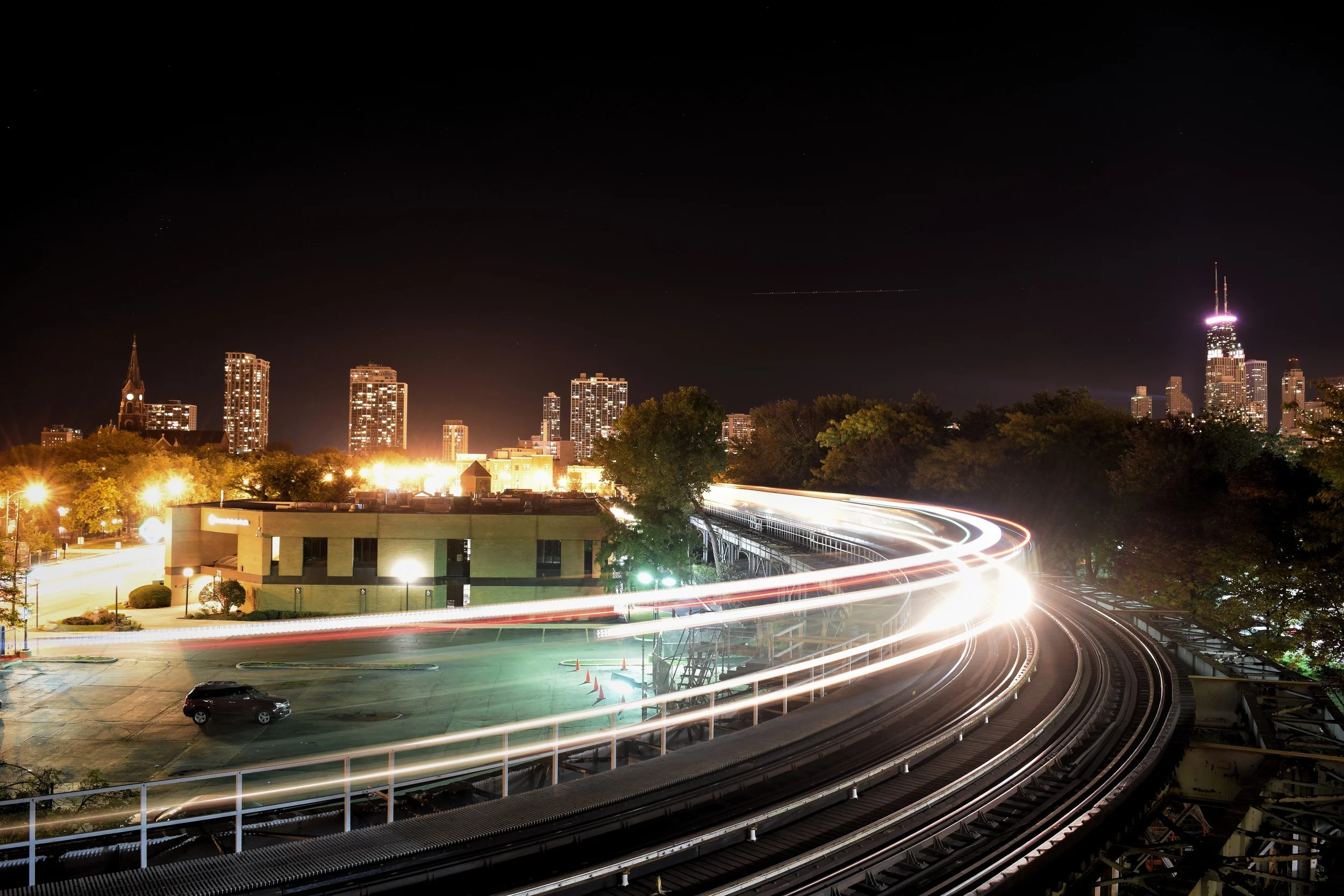 brown-line-night-streak-dark-normal.jpg