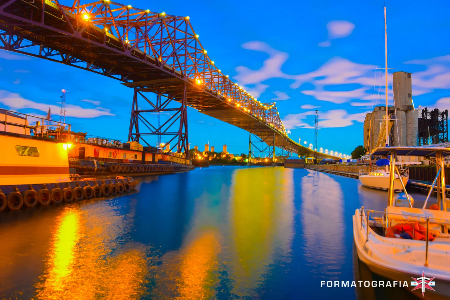 Sunrise Skyway Chicago Illinois Photographer Eric Formato 10-13-5.jpg