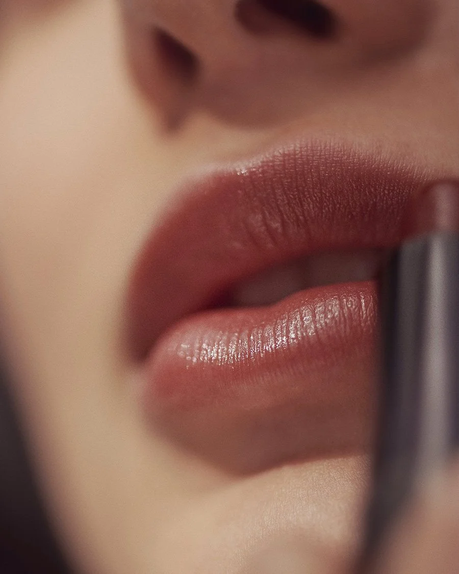 luxury-lip-tint-intrigue-2.jpeg