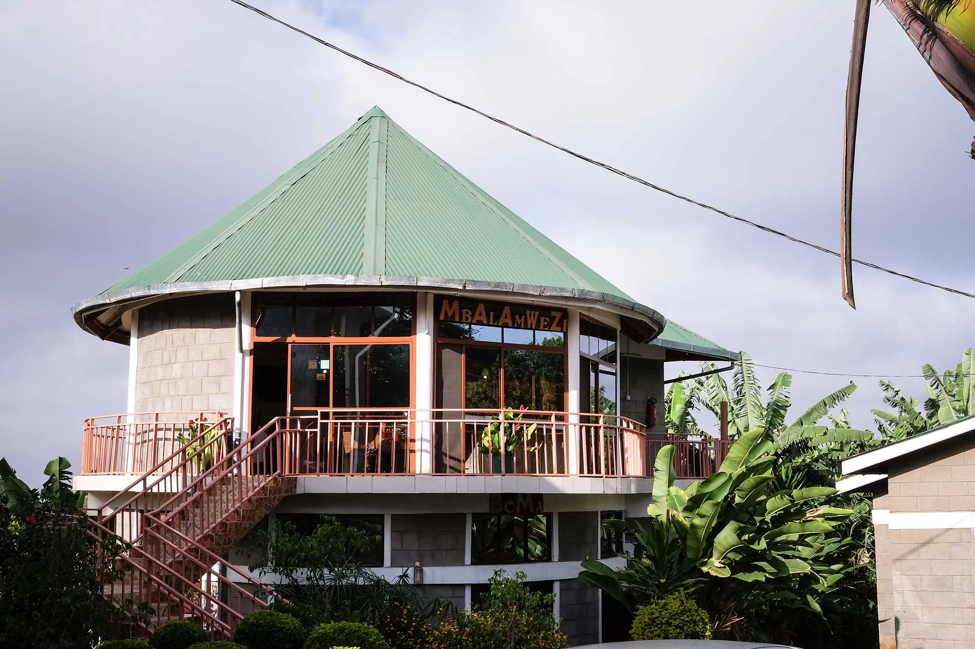 D0-06-tumaini-cottage-restaurant-kilimanjaro.jpg