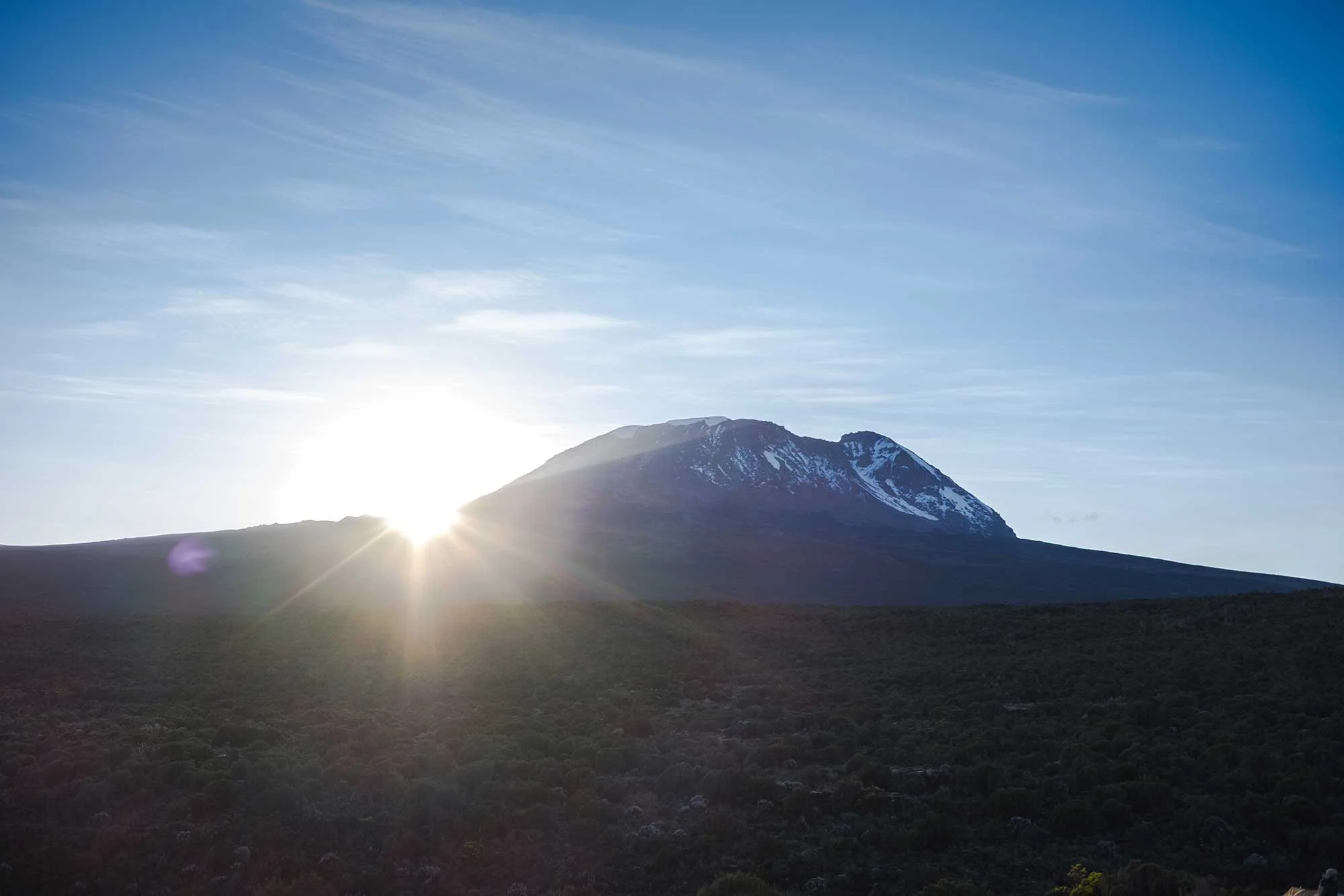 D3-07-Kibo-Sunrise-06-kilimanjaro.jpg