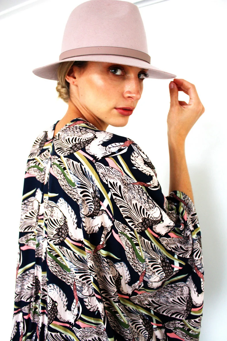 MERAKI-LUXE-FASHION-DESIGNER-ECO-KIMONO-LOVE-7.jpg