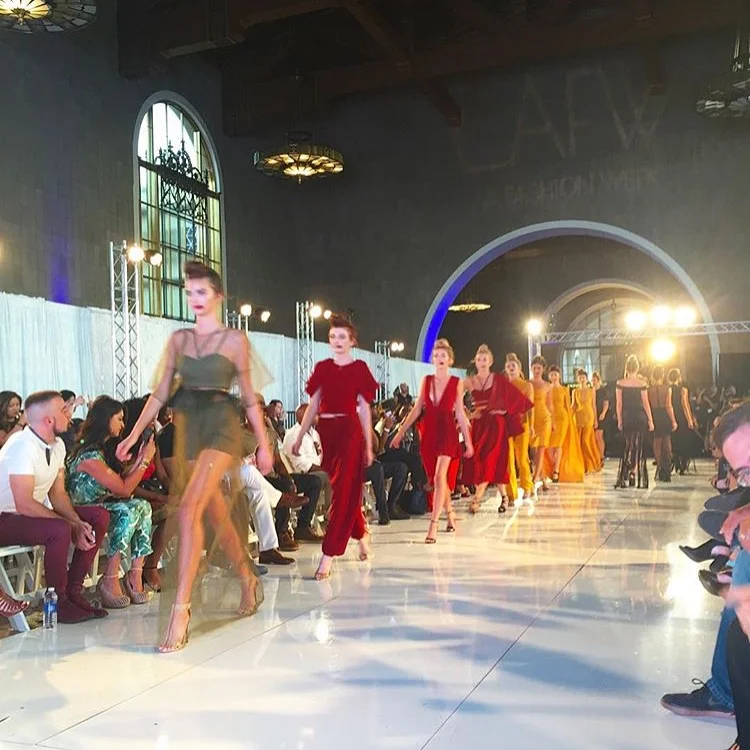f i n a l e w a l k  LAFW ss16
