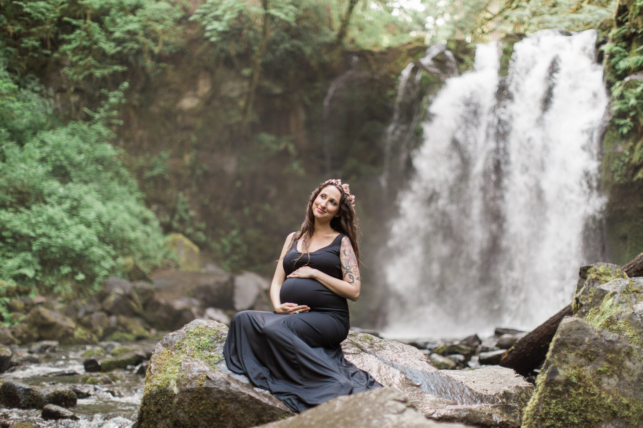 Oregon-Forest-Maternity-Photography-02.JPG