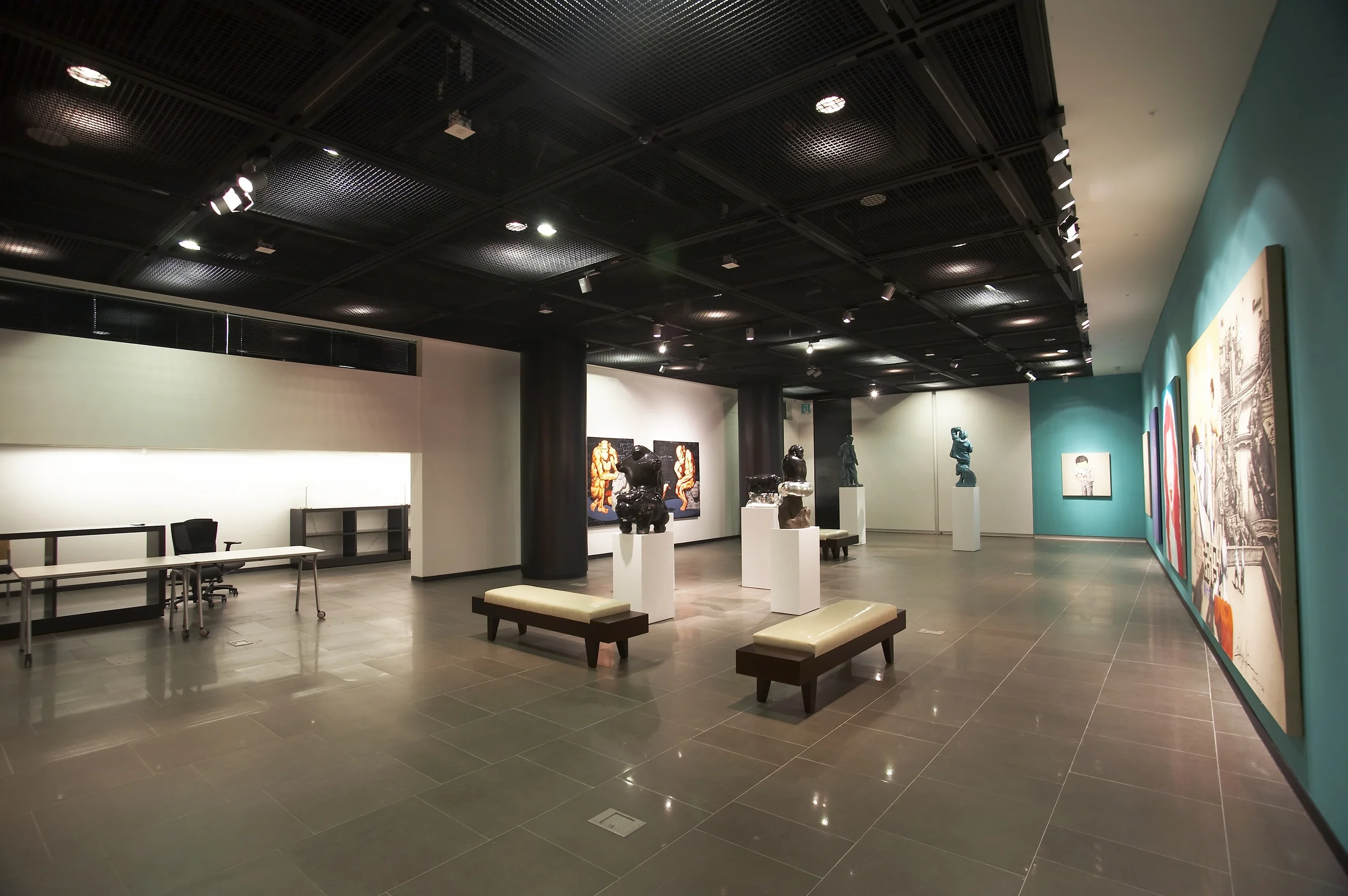 Doosan Gallery