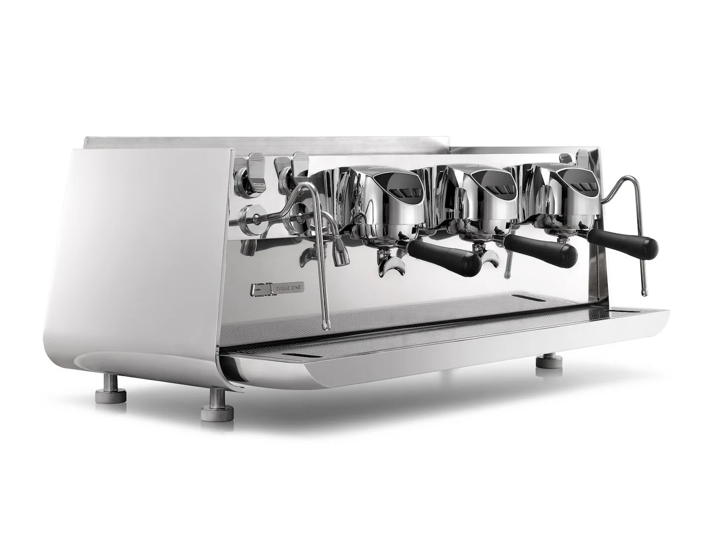 Eagle One Espressomaschine Victoria Arduino VA espresso machines Berlin Vertrieb Premium _shinychrome_34front.jpg
