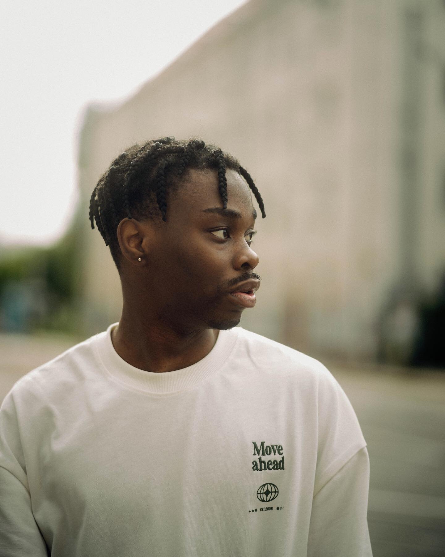 on tour w/ @__kalian